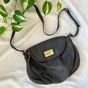 Marc by Marc Jacob’s gunmetal leather crossbody hobo bag